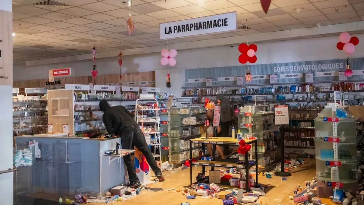 Vinted rimuove annunci sospetti dopo le rivolte in Francia