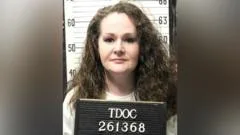 Ejecución de Christa Pike detenida indefinidamente una hora antes