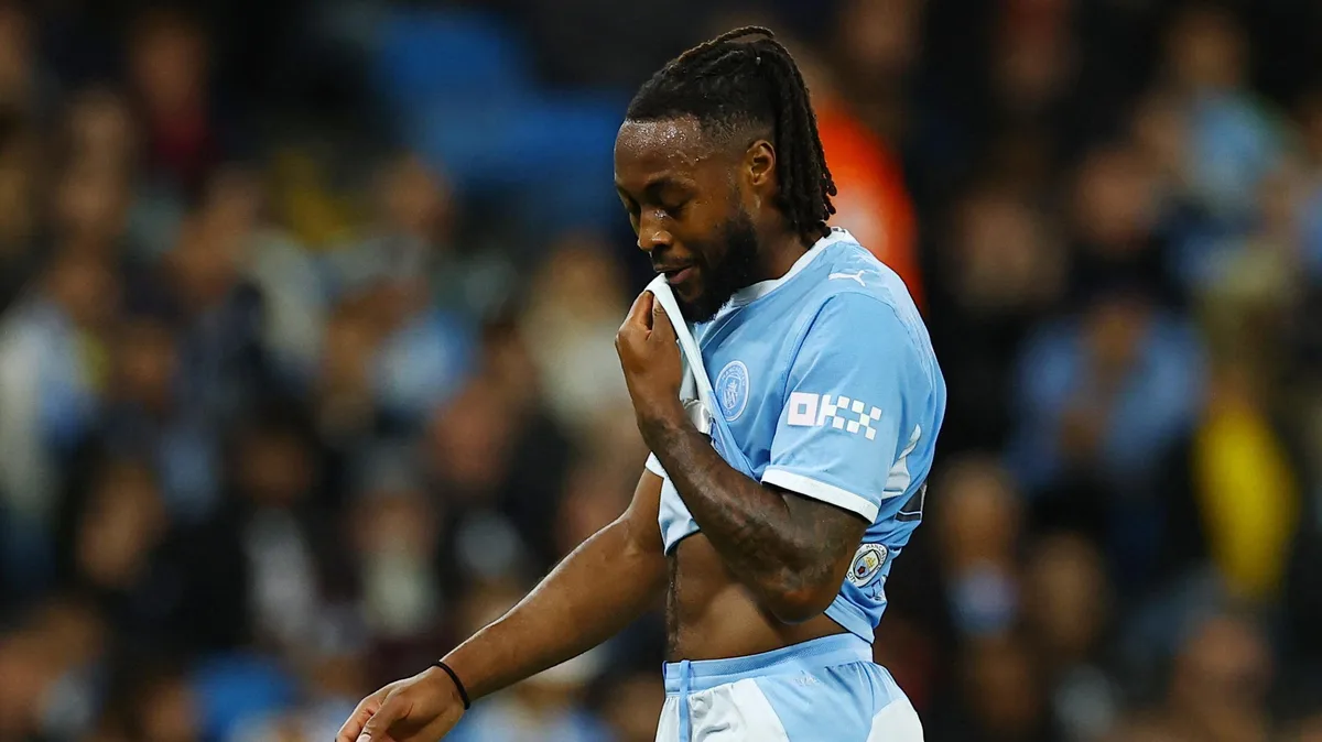 Antoine Semenyo del Manchester City salterà otto settimane per un infortunio alla gamba