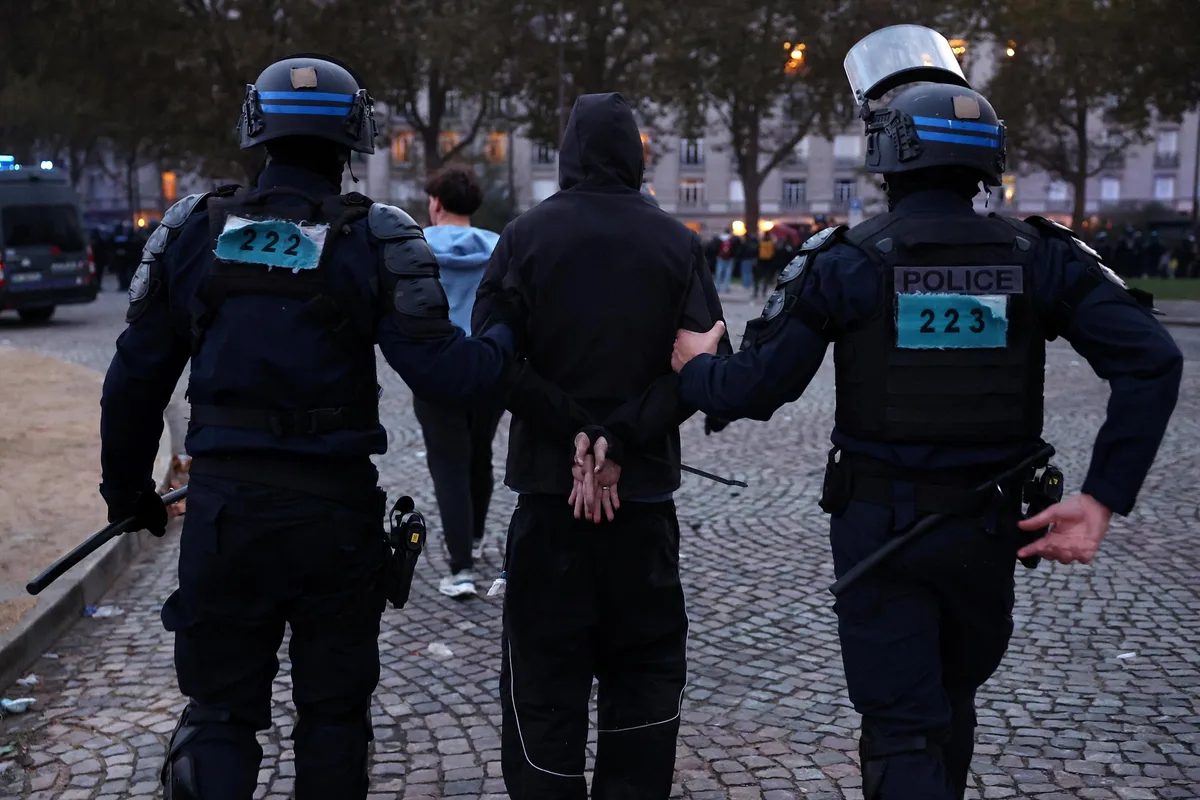 Quasi 8.000 persone fermate durante le proteste studentesche in Francia