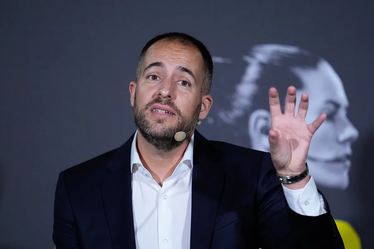 Fran Soto Defends Spanish Refereeing and Says Mistakes Will Continue