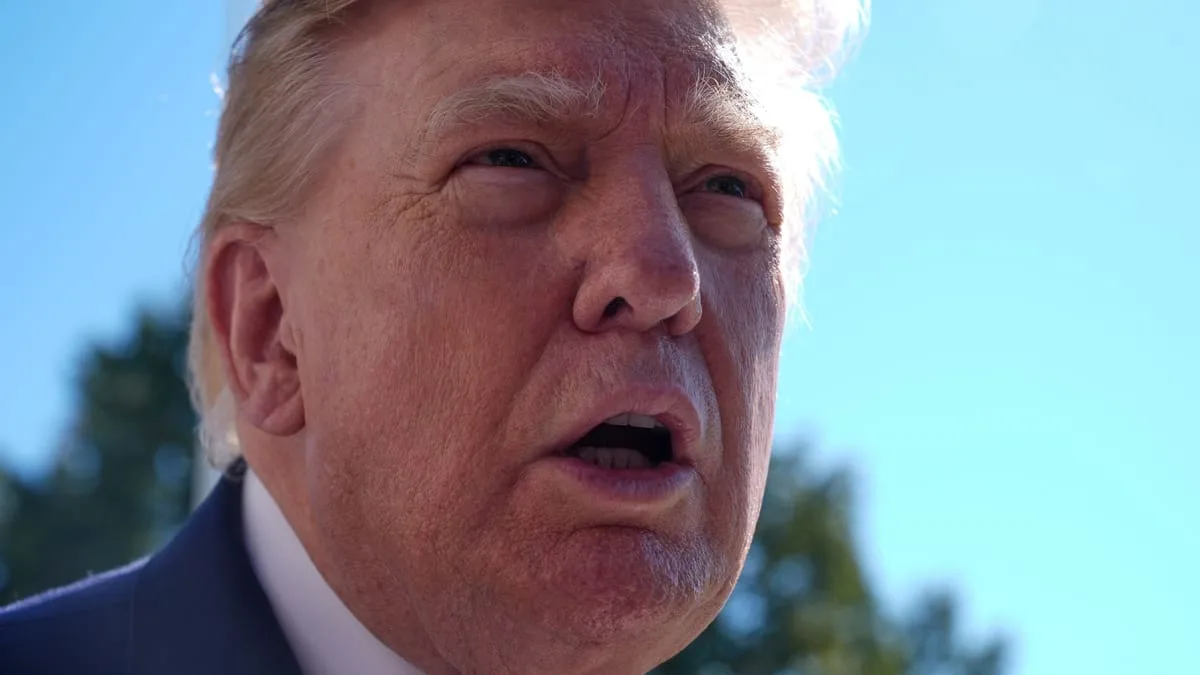 Trump Husilere uyarıda bulunurken ABD Yemen’deki savaşta hava saldırılarından kaçınıyor