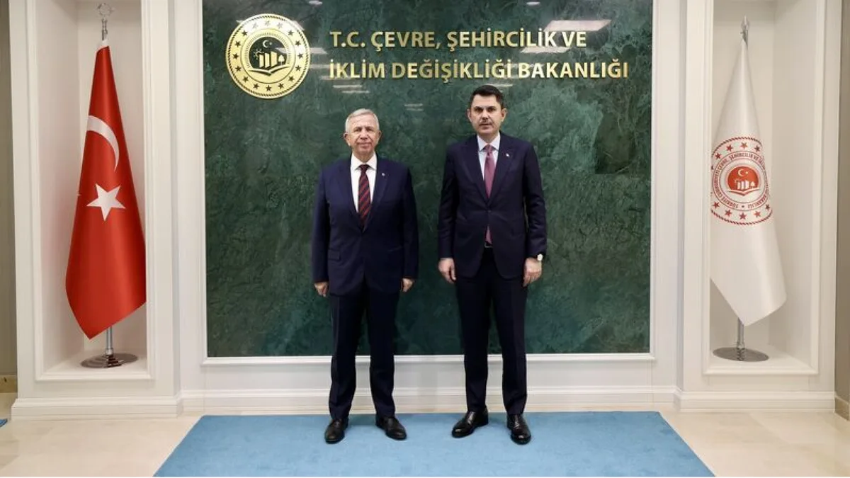 Murat Kurum trifft Ankaras Bürgermeister Mansur Yavaş, um den Bedarf der Stadt zu erörtern