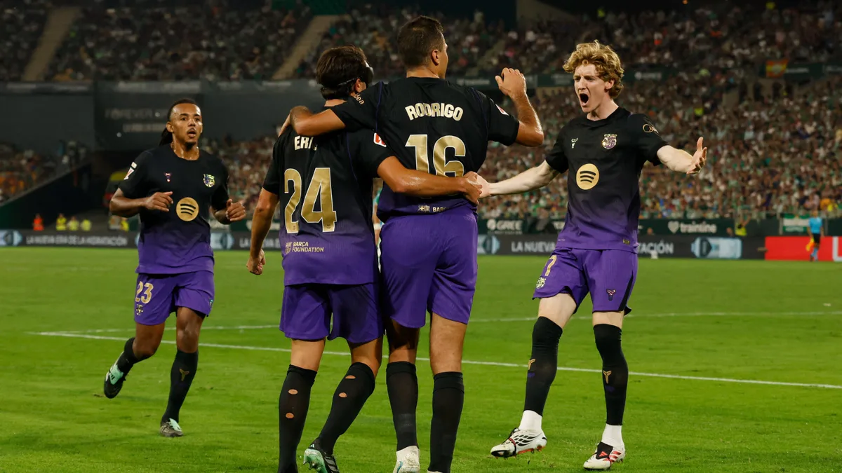 Le FC Barcelone bat le Real Betis 5-2 et établit un record en Liga avec une neuvième victoire consécutive