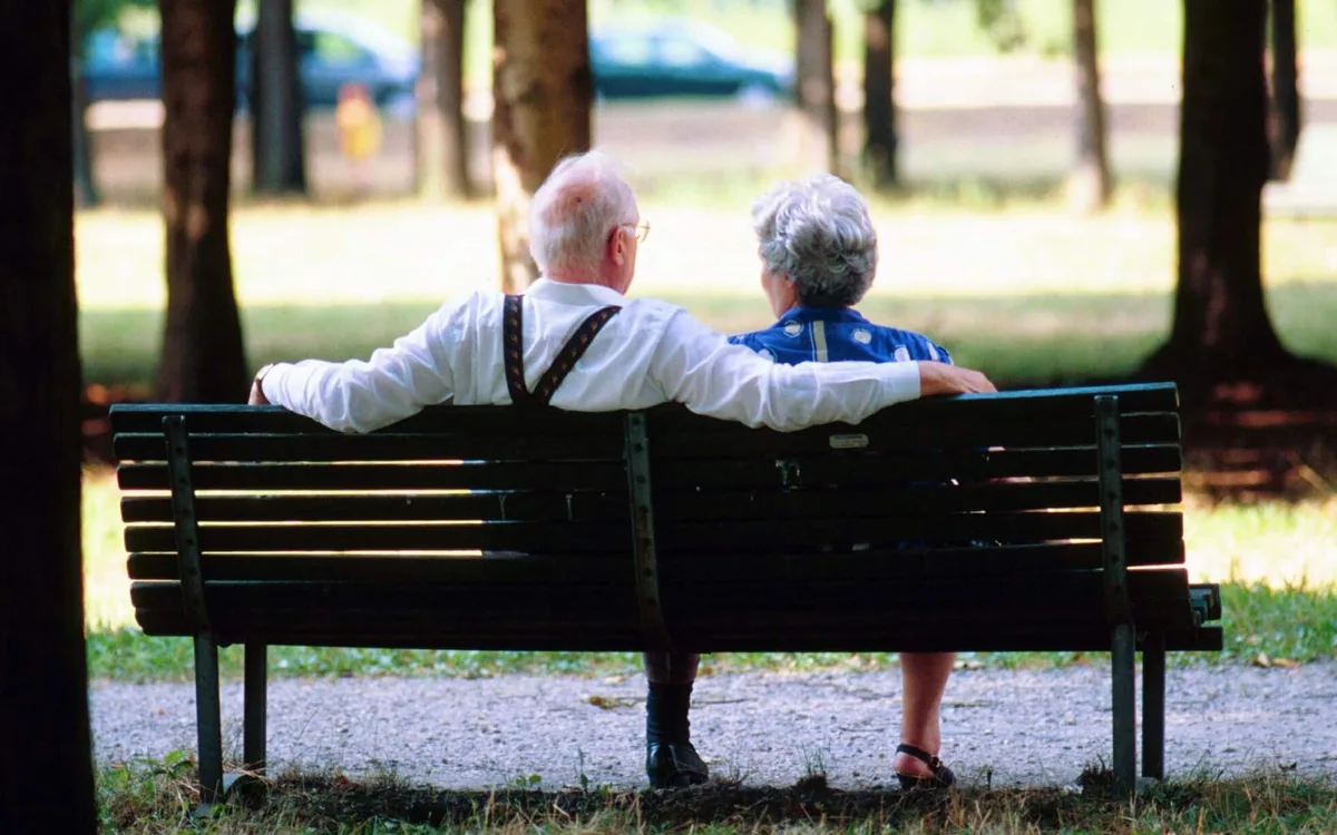 Italy Raises Retirement Age by One Month in 2027 as Pension Payments Decline