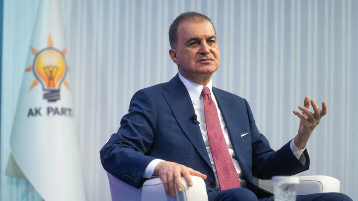 Ömer Çelik affirme que l’AK Parti combattra les accusations visant Erdoğan et sa famille