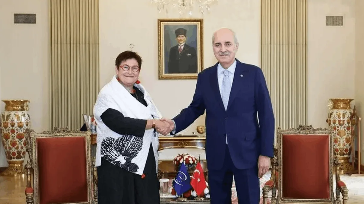 Türkischer Parlamentspräsident Kurtulmuş trifft PACE-Präsidentin Bayr