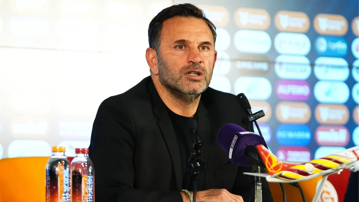 Okan Buruk estime que Galatasaray aurait pu gagner plus largement contre Fenerbahçe
