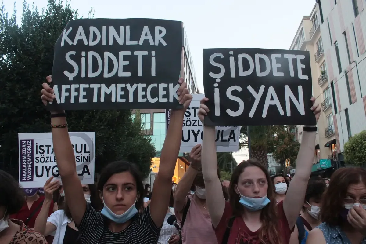 Adam, karısını bıçakla darp edip tehdit etmekten 11,5 yıla kadar hapis cezasıyla karşı karşıya
