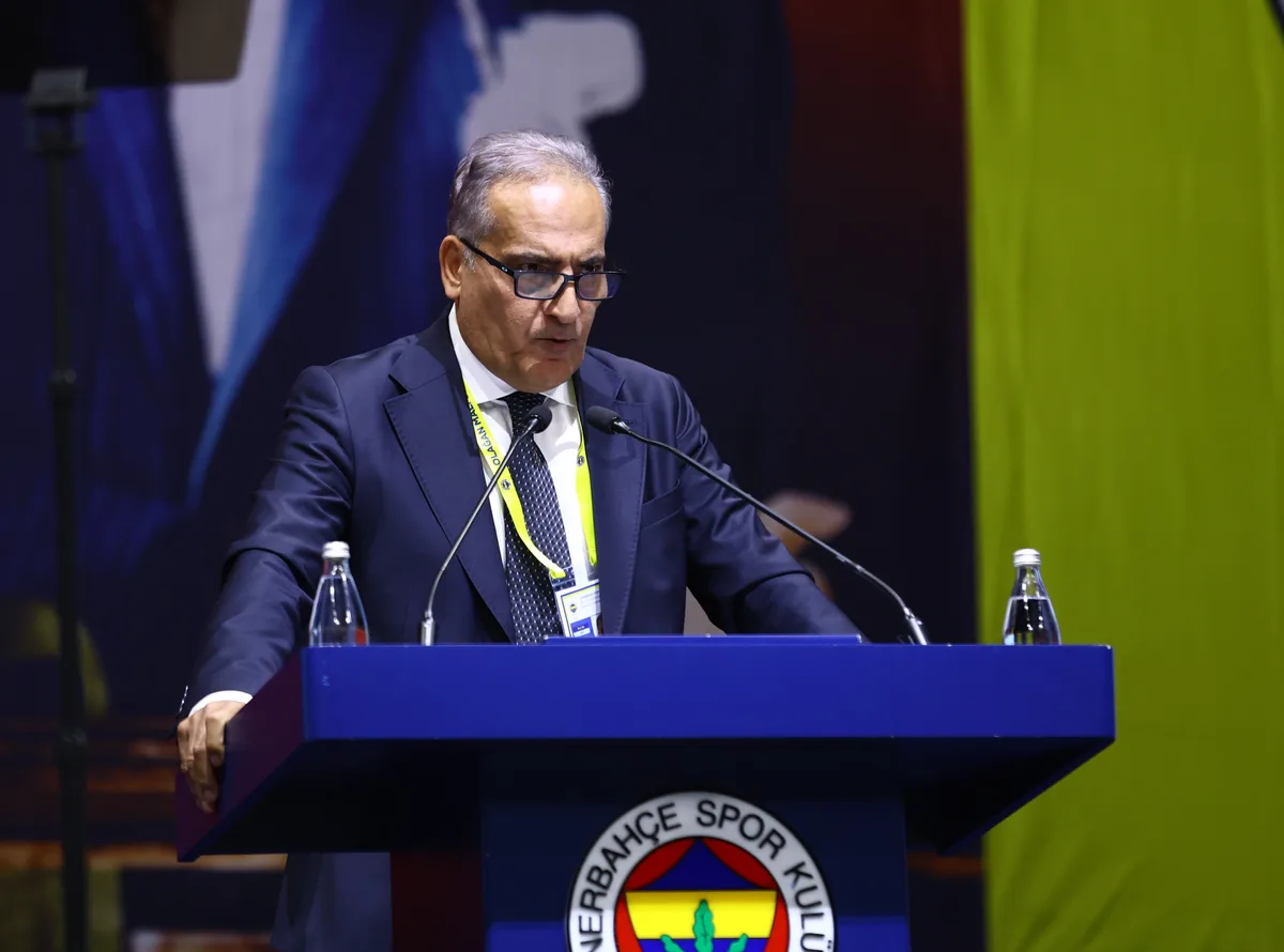 Orhan Demirel rivela che il Fenerbahçe ha speso 24 milioni di euro per debiti