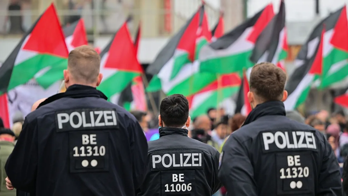 La polizia di Berlino valuta il divieto di una manifestazione anti-Israele prevista per il 7 ottobre