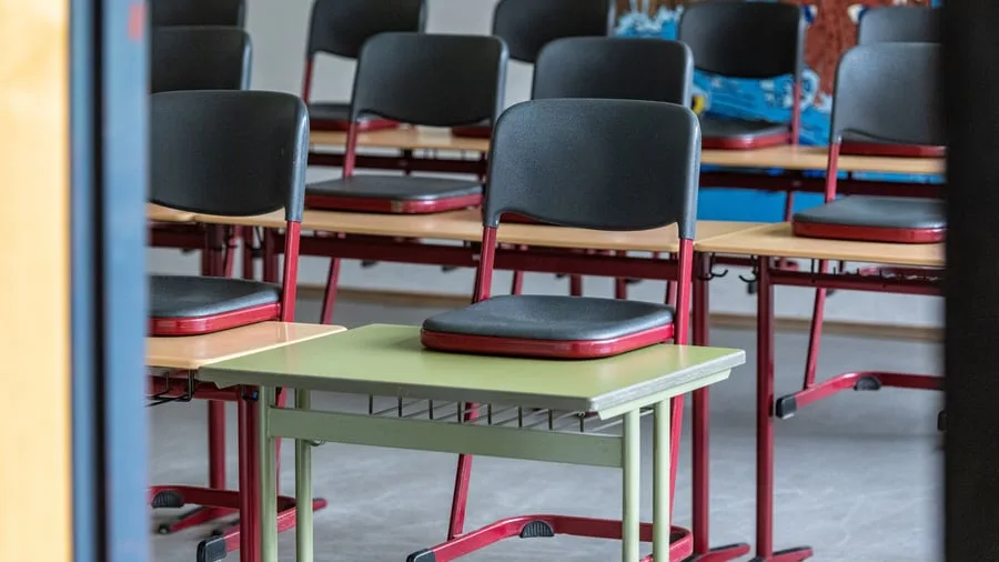 Almanya’da yaklaşık 65 bin kişi okulu yeterlilik belgesi almadan bırakıyor; 20 yılın en yüksek düzeyi
