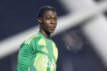 Ajax Loanee Paul Reverson Suffers Knee Injury on De Graafschap Debut