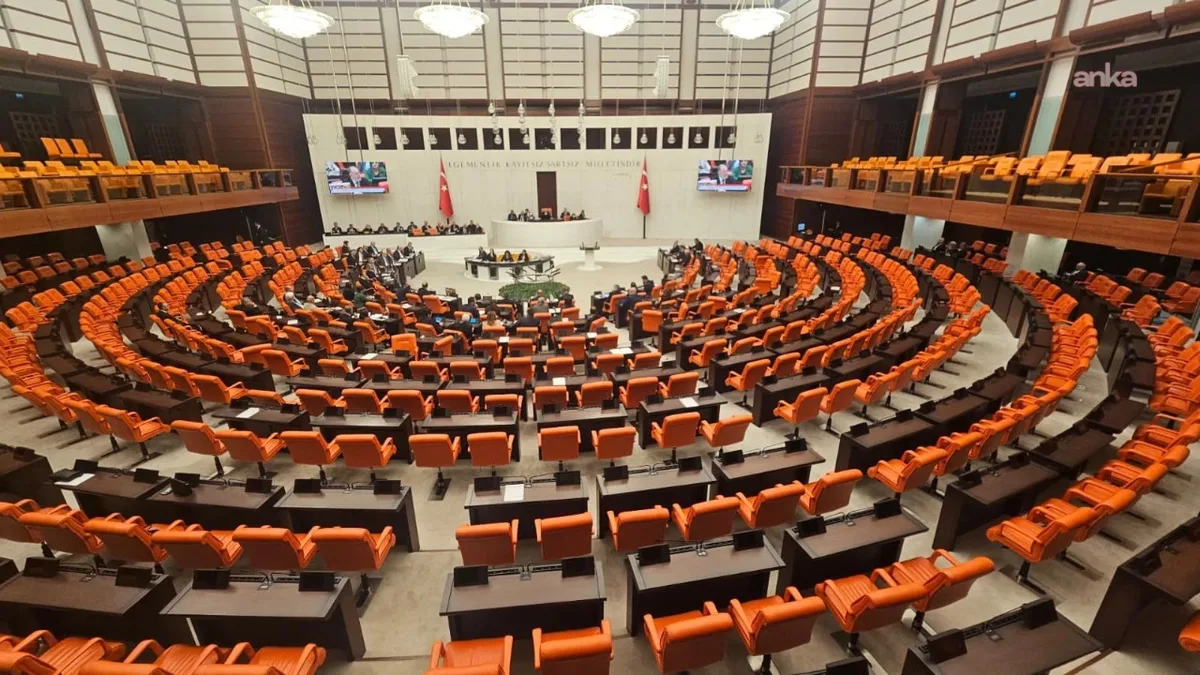 Cemalettin Kani Torun rejoint l’AK Parti, qui porte son nombre de sièges au Parlement à 281