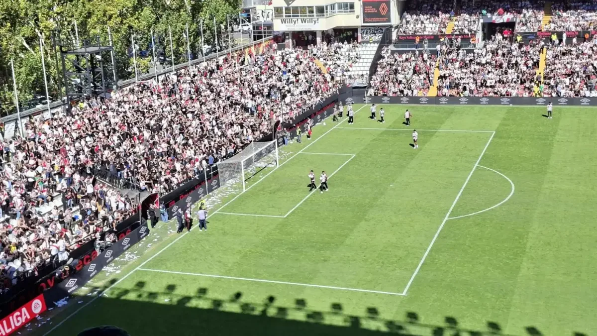 Rayo Vallecano-Athletic Club Match Suspended After Objects Thrown From Stands