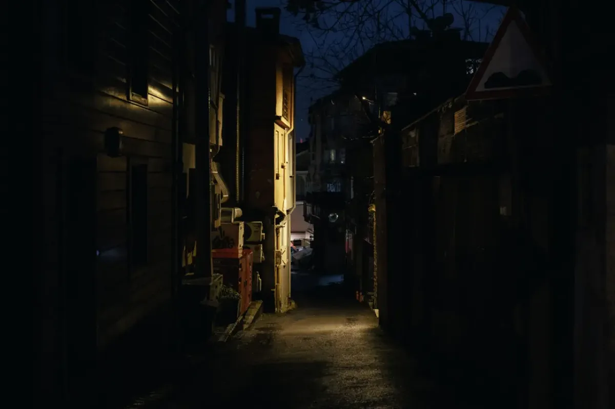 BEDAŞ Announces Planned Power Cuts in 15 Istanbul Districts on Saturday