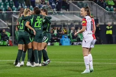 Feyenoord Vrouwen verliezen met 7-0 van Wolfsburg; ook PSV en Ajax verliezen in Europa