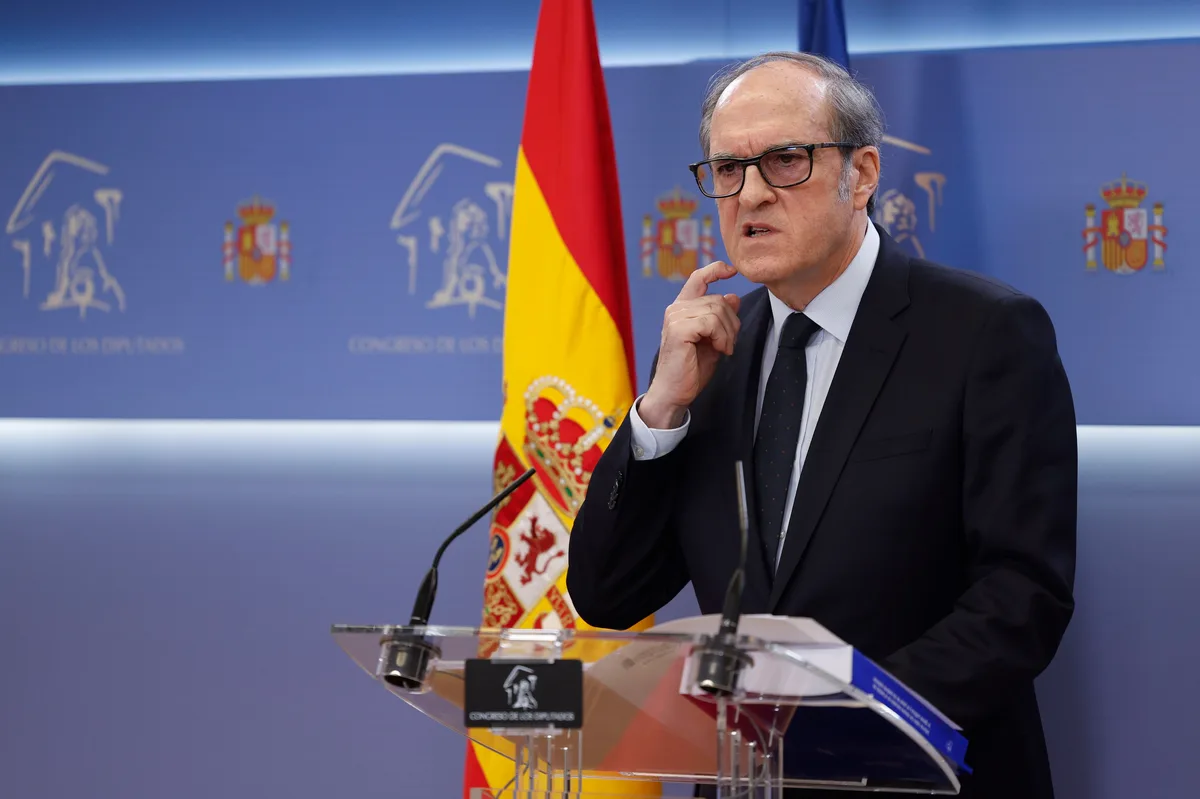 Spain’s Ombudsman Appeals to Constitutional Court Over Voting Suspension for New Citizens