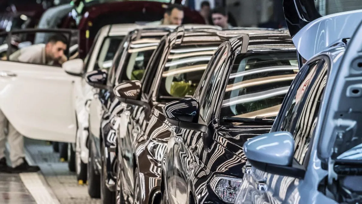 Türkiye, 2027'de otomotiv ihracatında 45,5 milyar doları hedefliyor