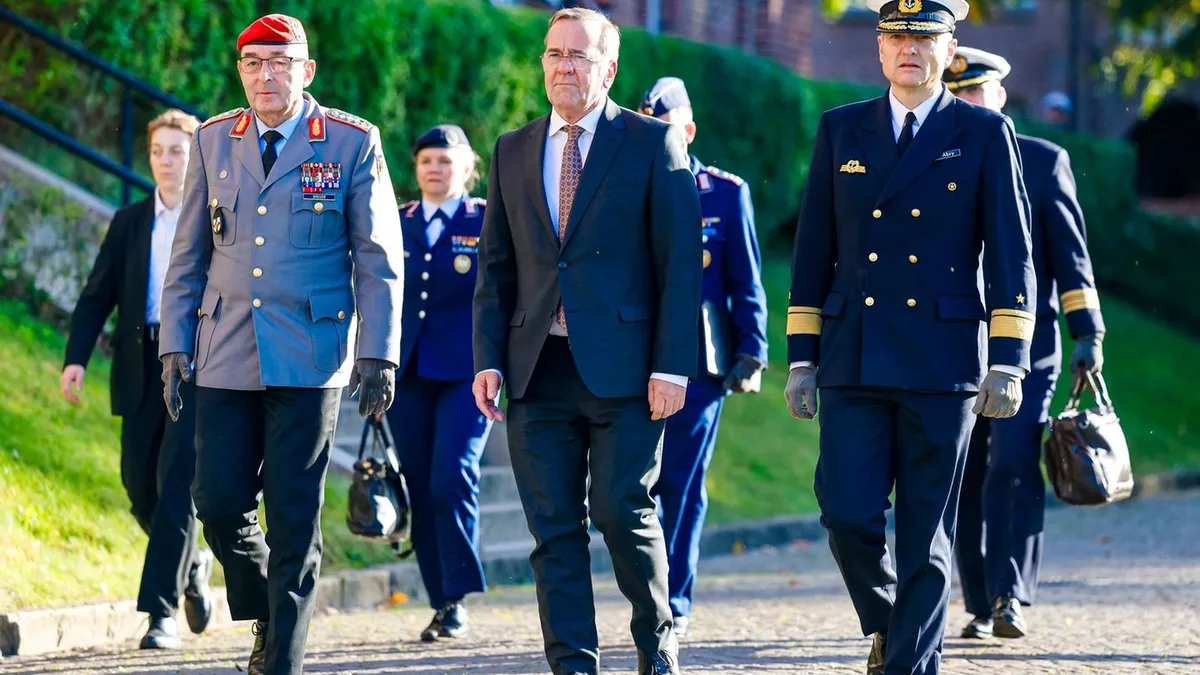 Dispute Over F126 Frigate Project: Dutch Shipyard Seeks Billions from Germany