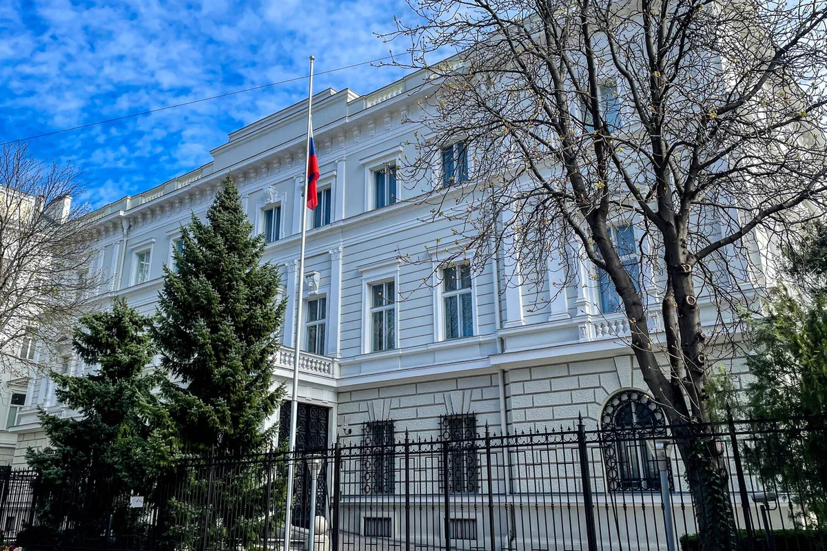 Austria Expels Four Russian Diplomats Over Suspected Espionage