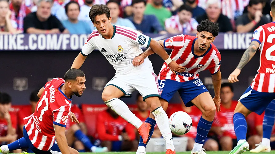 Arda Güler, Real Madrid'in Atletico Madrid'e Mağlubiyeti Sırasında Vinicius Jr.'a Tepki Verdi