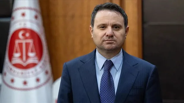 Justizminister Akın Gürlek sagt, die Türkei werde Jugendliche vor kriminellen Gruppen schützen