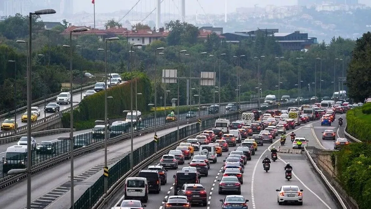 D-100 Traffic in Istanbul to Be Diverted for 12 Nights During Viaduct Repairs