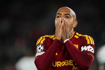 Real Madrid werkt achterstand van 1-3 weg en verslaat Roma met 4-3 in de Champions League