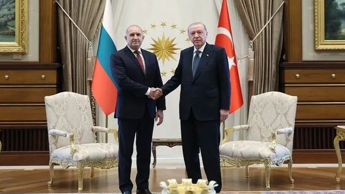 Erdoğan ve Bulgaristan Cumhurbaşkanı Radev ikili ilişkileri ve Karadeniz güvenliğini görüştü