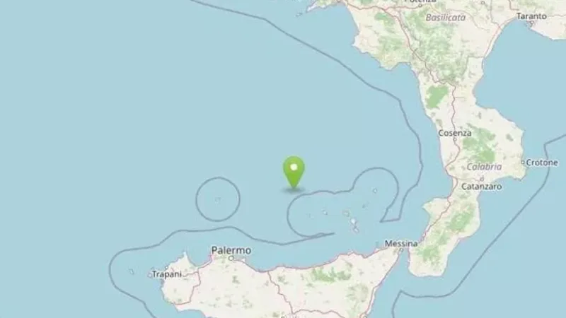 Earthquake Swarm off Palermo Reaches Magnitude 5.5, Prompting School Evacuations