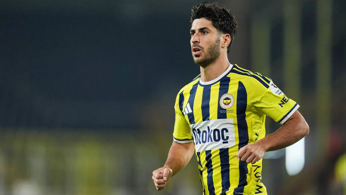 Marco Asensio, de Fenerbahçe, opéré du genou et absent environ trois mois