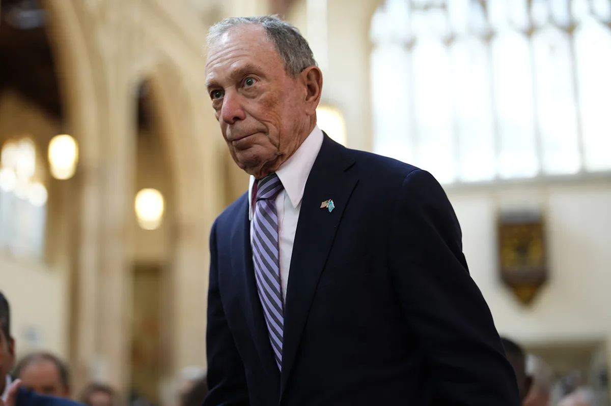 Michael Bloomberg dona 80 millones de dólares a los demócratas antes de las elecciones de medio mandato en EE. UU.