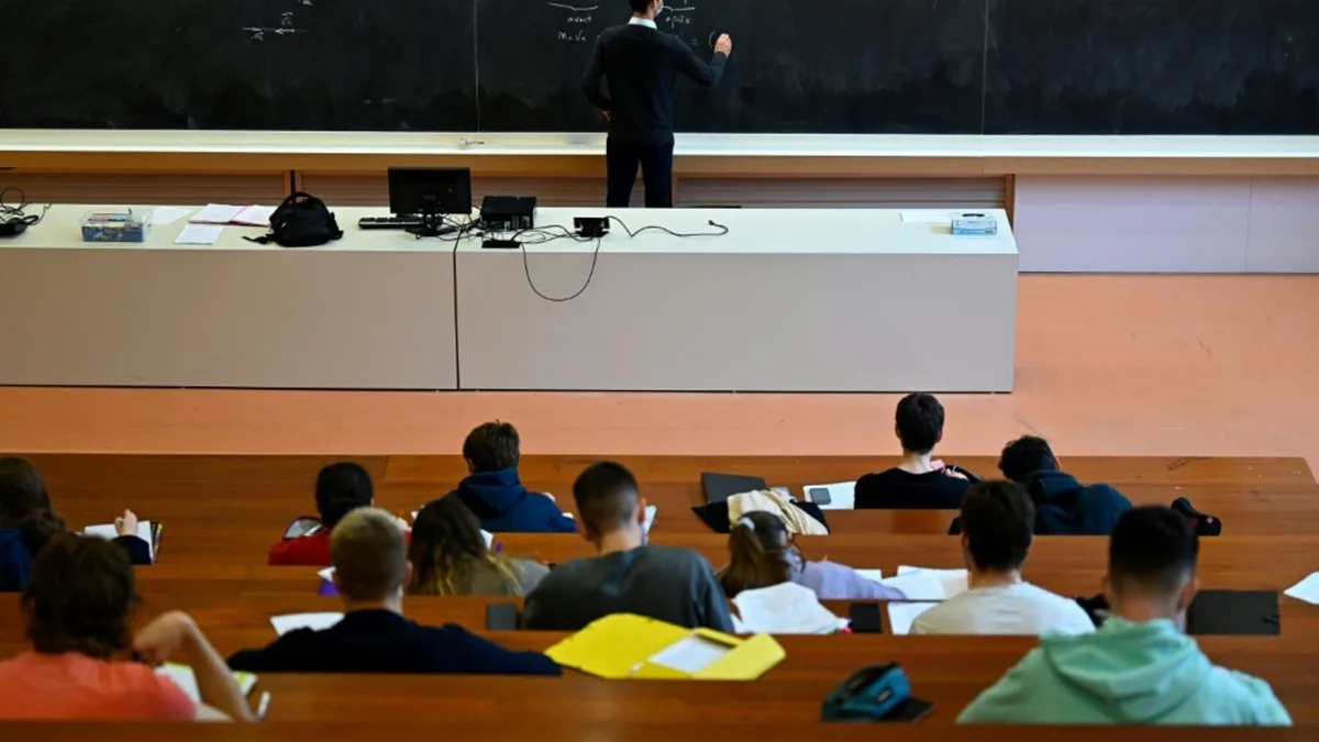 Almanya'da Yükseköğretim Mezunları 2025'te %3 Artıyor