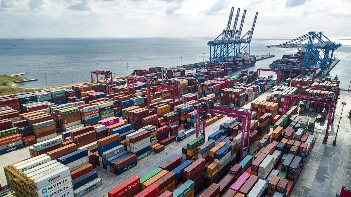 Turkey's Exports to Neighbors Reach $20.9 Billion in 2023