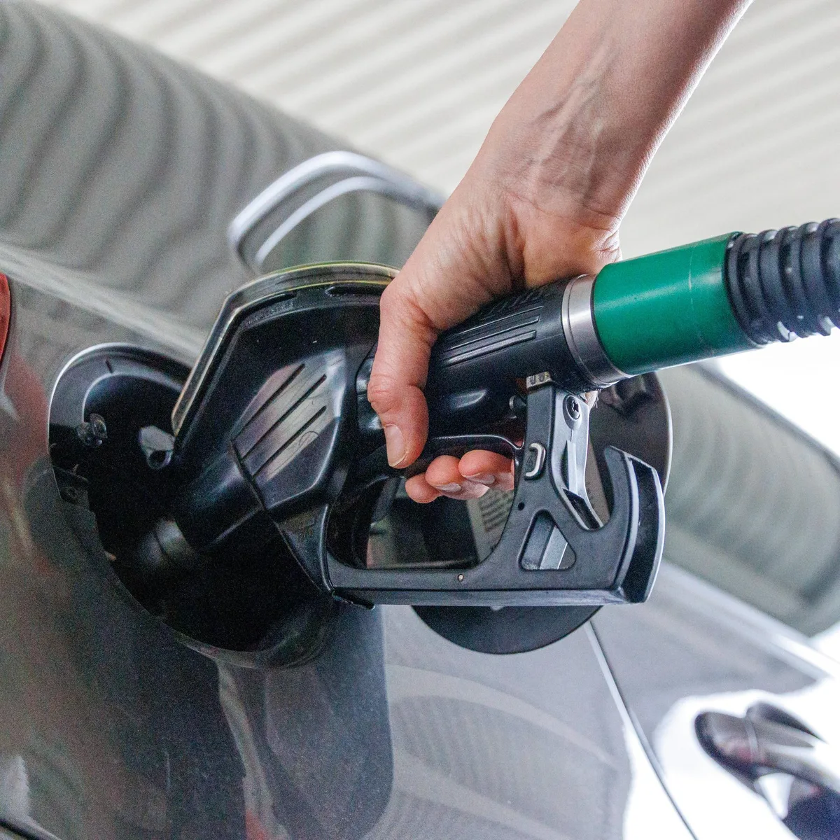 L'istituto Ifo riporta che lo sconto sulla tassa sui carburanti non è completamente trasferito ai consumatori