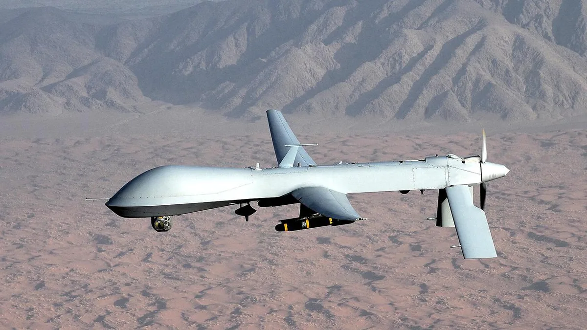 La Guardia Revolucionaria iraní afirma haber derribado un dron estadounidense MQ-1 cerca del estrecho de Ormuz
