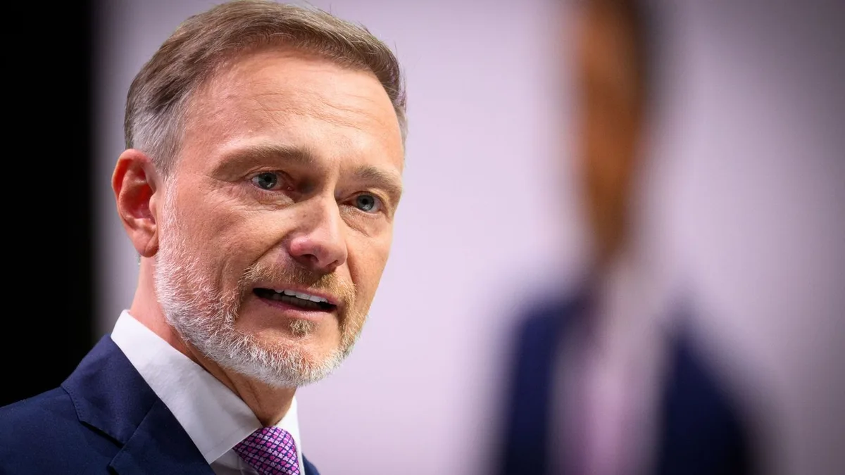L’ex leader dell’FDP Christian Lindner chiede ai politici di lasciarlo in pace