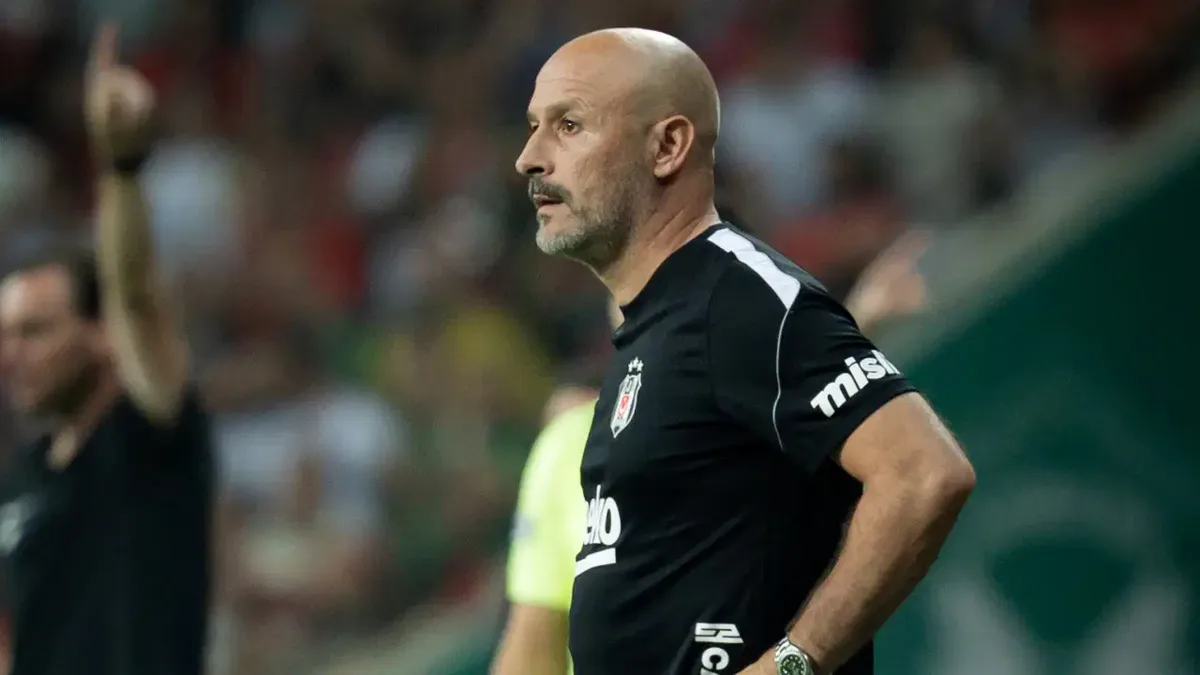 L'entraîneur de Beşiktaş, Italiano, exprime sa déception après la défaite en Coupe contre Amedspor