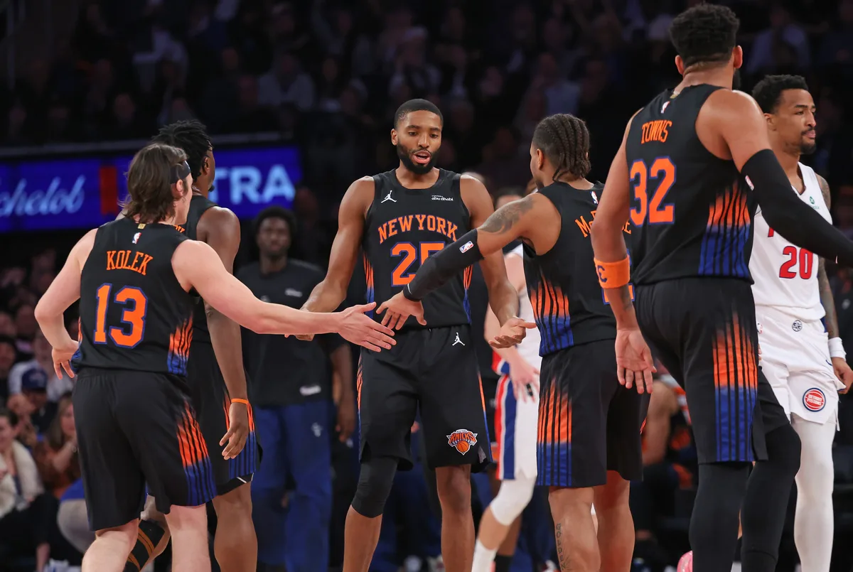 Knicks verslaan Pistons met 111-97 en boeken eerste seizoenszege