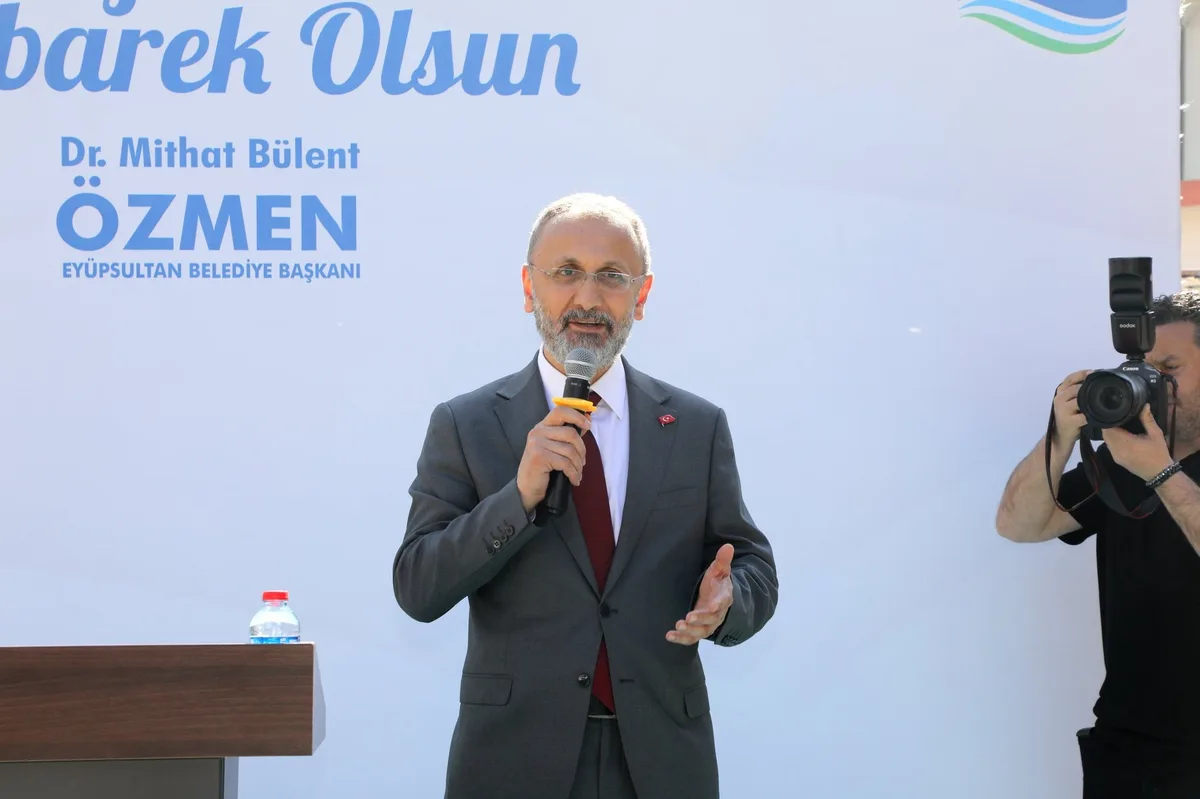 El alcalde de Eyüpsultan, Mithat Bülent Özmen, entre los 28 detenidos en una investigación de corrupción