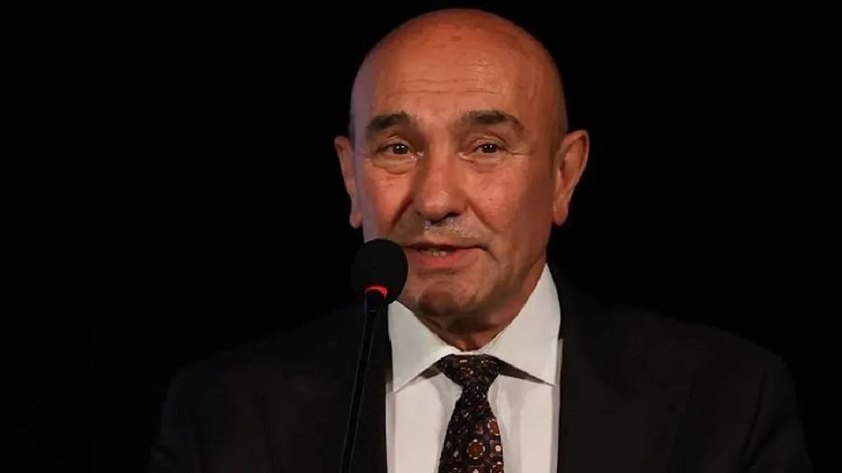 Tunç Soyer spricht mit den Einwohnern von İzmir nach dem Beitritt von Cemil Tugay zur AKP